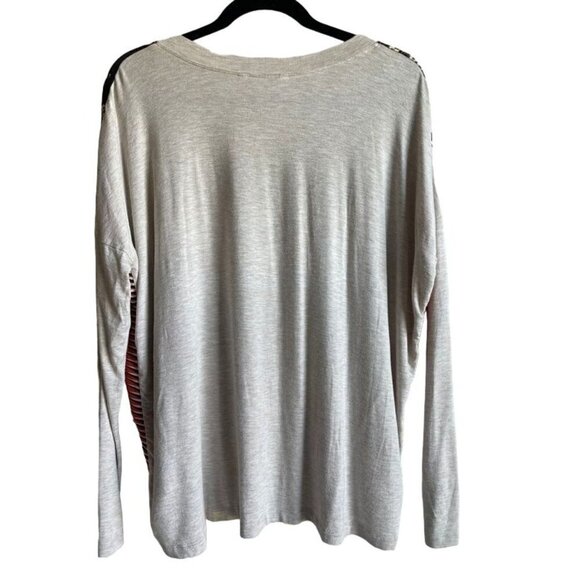 Cabi Tribal Tee Aztec Silk Panel Cream V-neck Tee Size XS Boho Scarf #768 - Picture 3 of 9